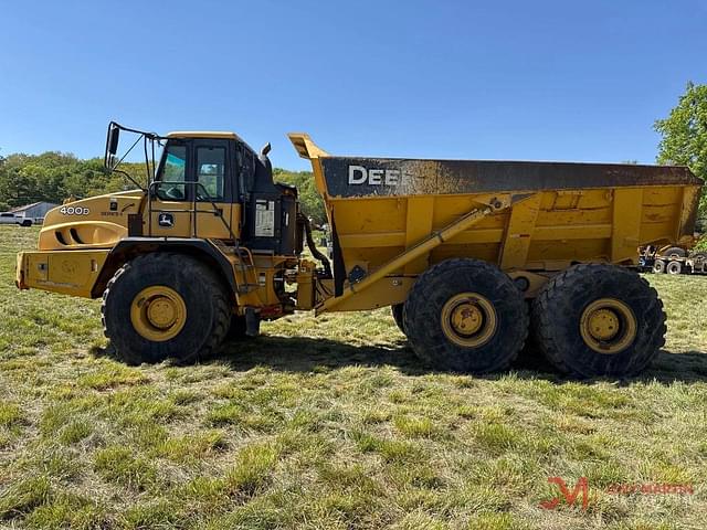 Image of John Deere 400D equipment image 4