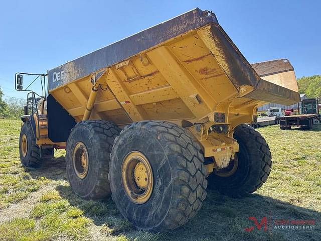 Image of John Deere 400D equipment image 3