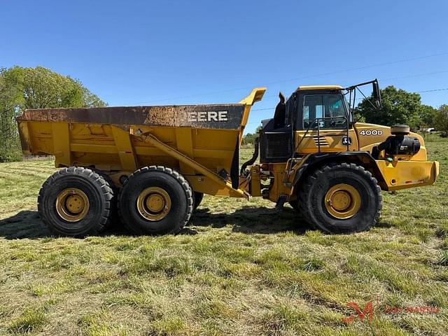Image of John Deere 400D equipment image 1