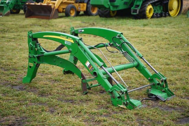 Image of John Deere 400X equipment image 2