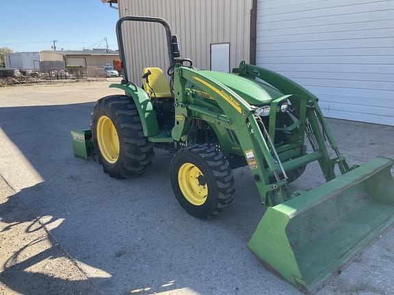 Image of John Deere 4105 equipment image 3