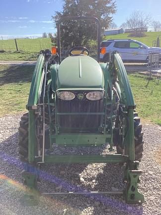 Image of John Deere 4105 equipment image 4