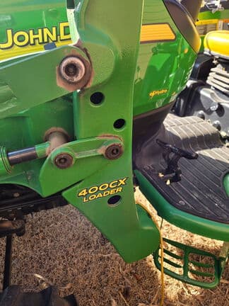 Image of John Deere 4120 equipment image 3