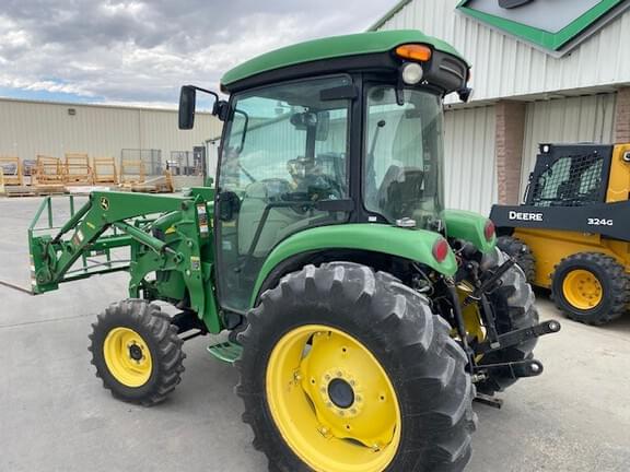 Image of John Deere 4320 equipment image 2