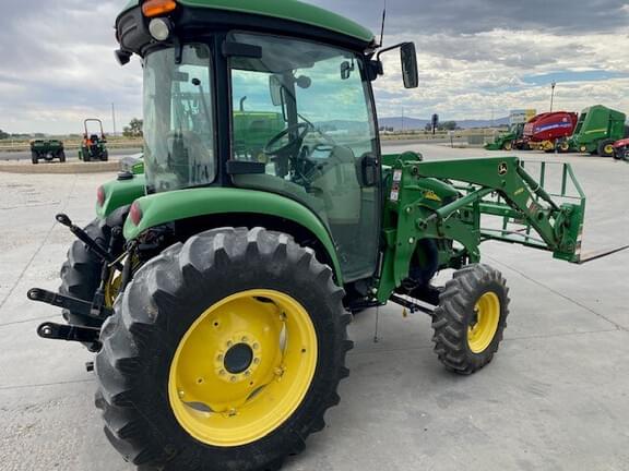 Image of John Deere 4320 equipment image 4