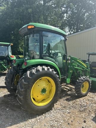 Image of John Deere 4320 equipment image 3
