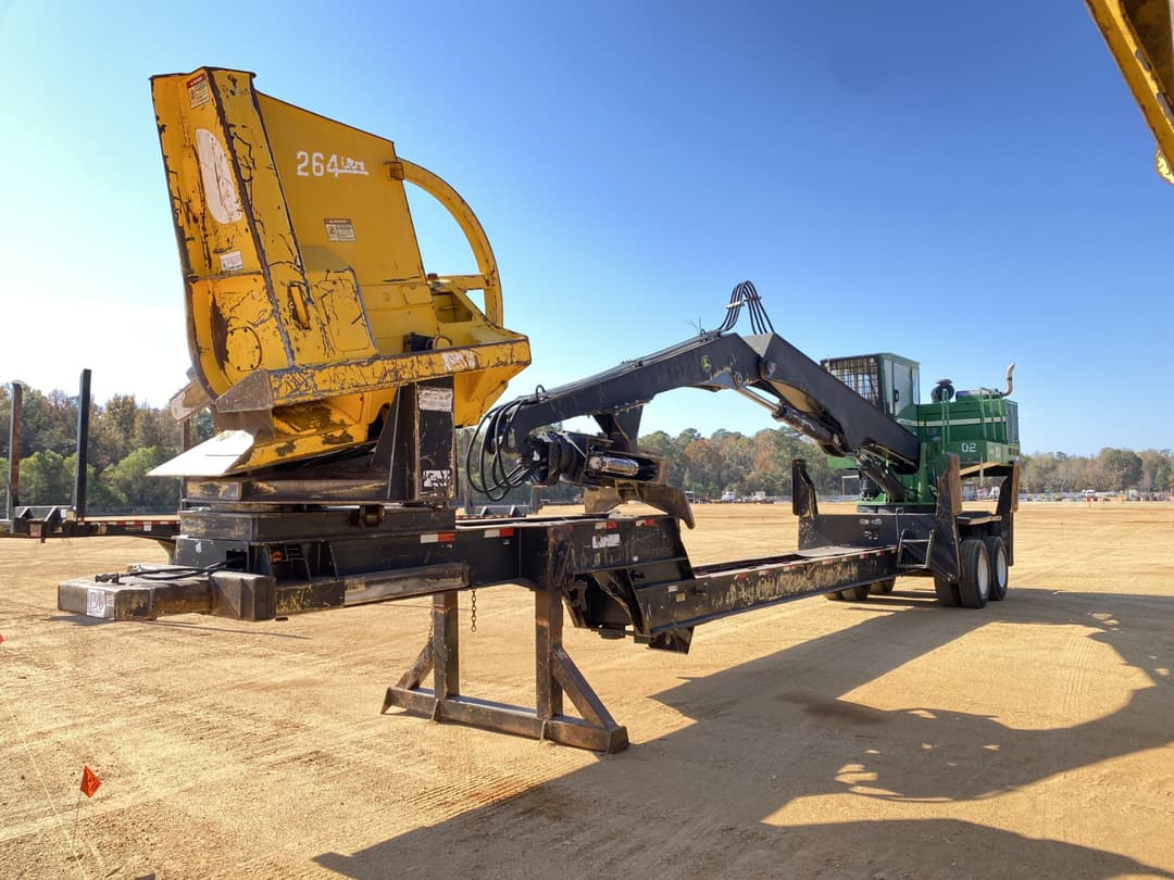 Image of John Deere 437D Primary image