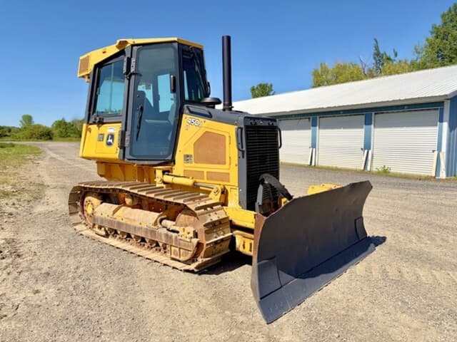 Image of John Deere 450J LT equipment image 1