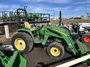 2012 John Deere 4520 Equipment Image0