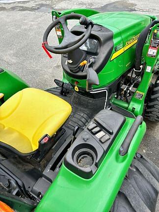 Image of John Deere 4520 equipment image 3
