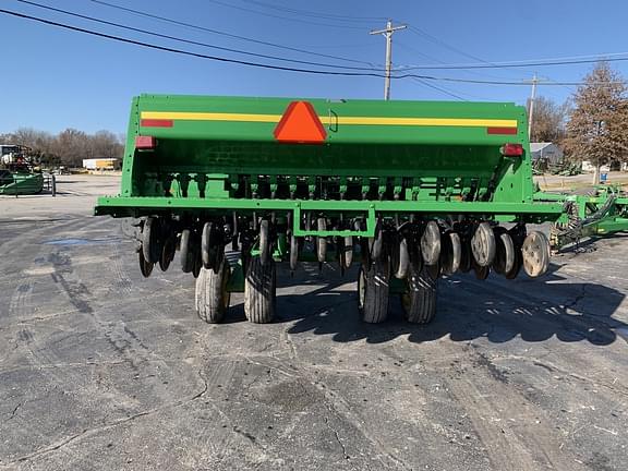 Image of John Deere 455 equipment image 3