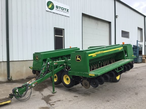 2012 John Deere 455 Equipment Image0