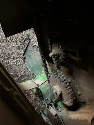 Image of John Deere 458 equipment image 4