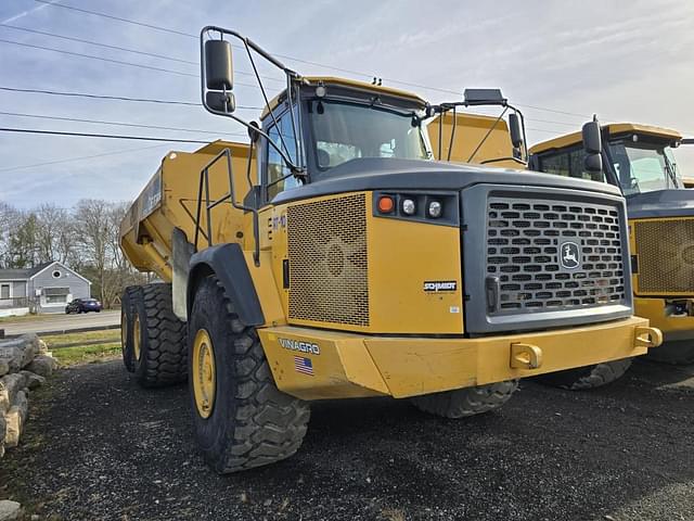 Image of John Deere 460ET equipment image 2