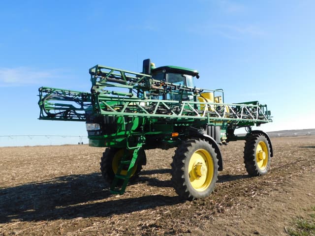 Image of John Deere 4630 equipment image 2