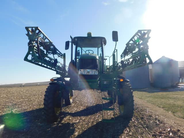 Image of John Deere 4630 equipment image 3