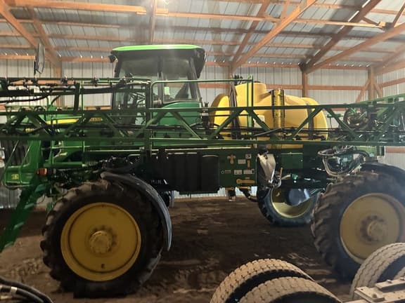 Image of John Deere 4630 equipment image 1