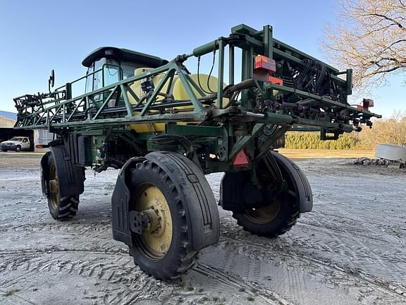 Image of John Deere 4630 equipment image 2