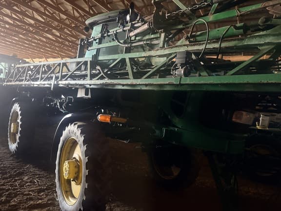 Image of John Deere 4630 equipment image 1