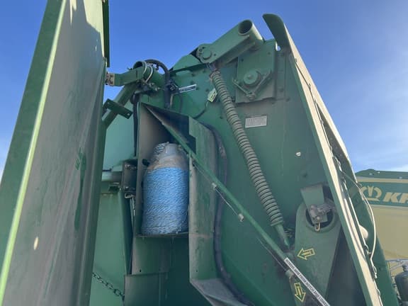 Image of John Deere 468 MegaWide Plus equipment image 4