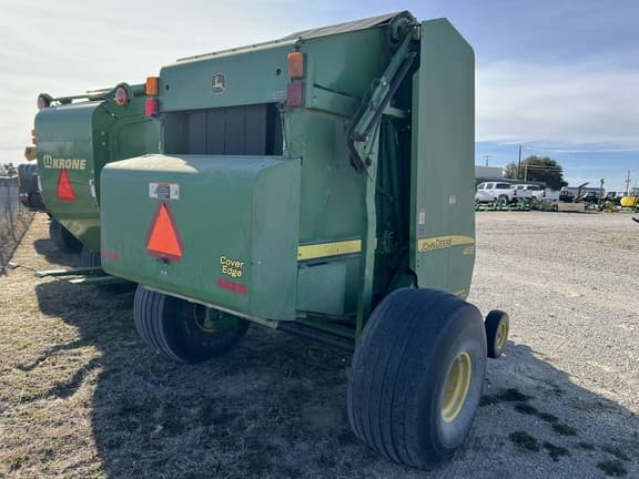 Image of John Deere 468 MegaWide Plus equipment image 2