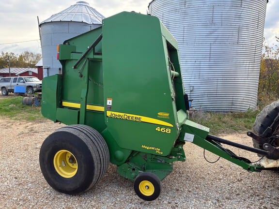 2012 John Deere 468 MegaWide Plus Equipment Image0