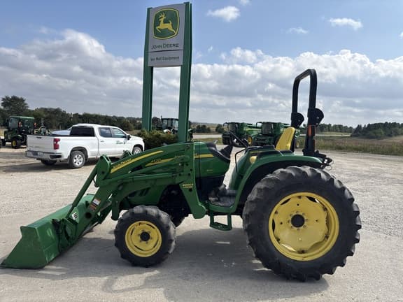 Image of John Deere 4720 equipment image 4