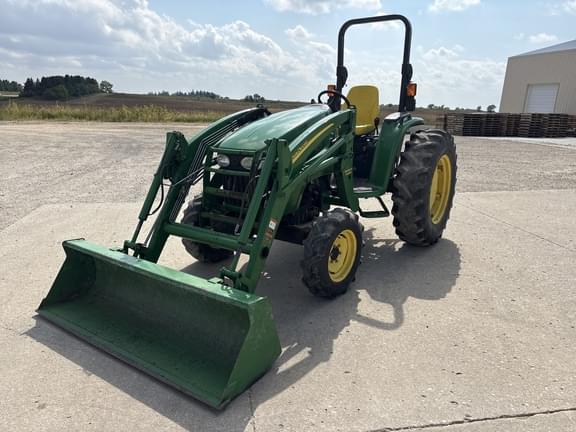 Image of John Deere 4720 Primary image