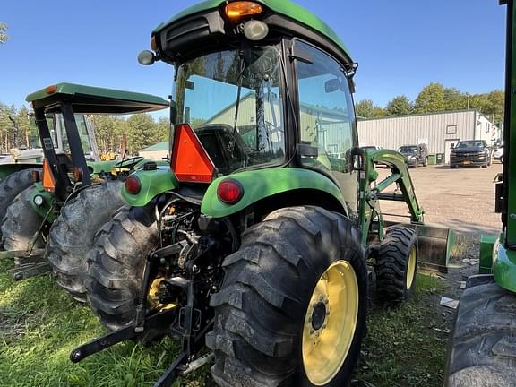 Image of John Deere 4720 equipment image 3