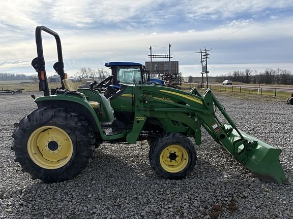 Image of John Deere 4720 equipment image 4