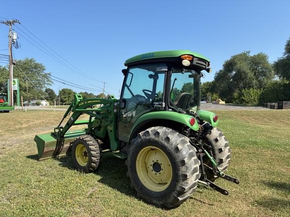 Image of John Deere 4720 equipment image 2