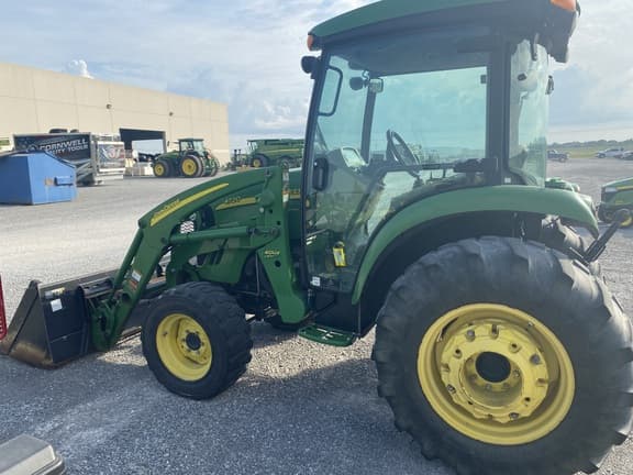 Image of John Deere 4720 equipment image 1