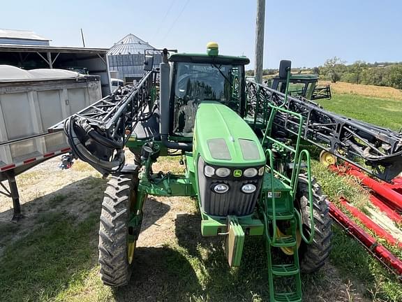 Image of John Deere 4730 equipment image 2