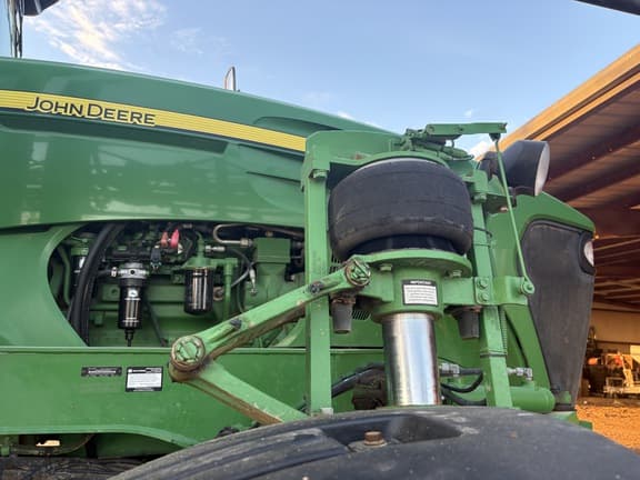 Image of John Deere 4730 equipment image 2