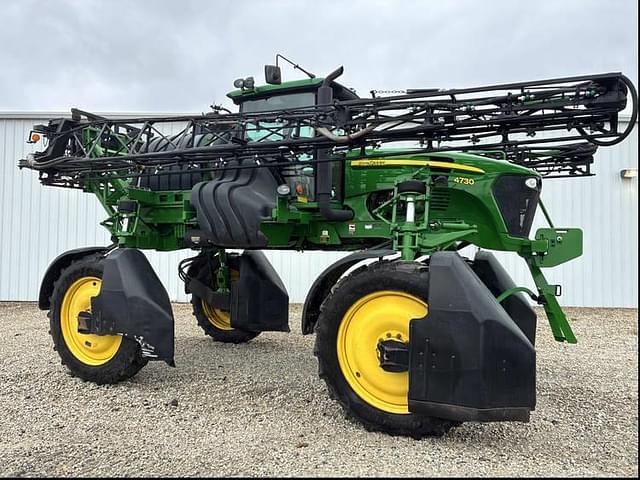 Image of John Deere 4730 equipment image 2