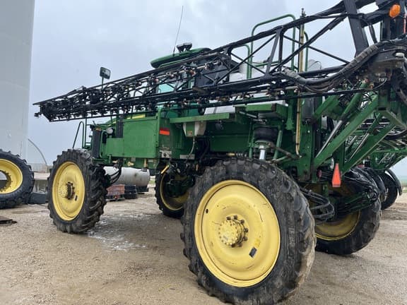 Image of John Deere 4730 equipment image 3