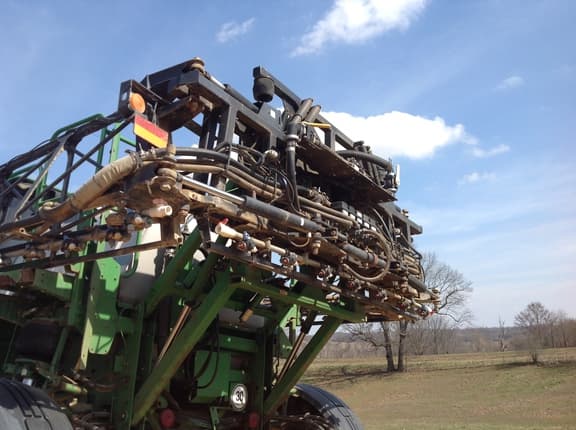 Image of John Deere 4730 equipment image 2