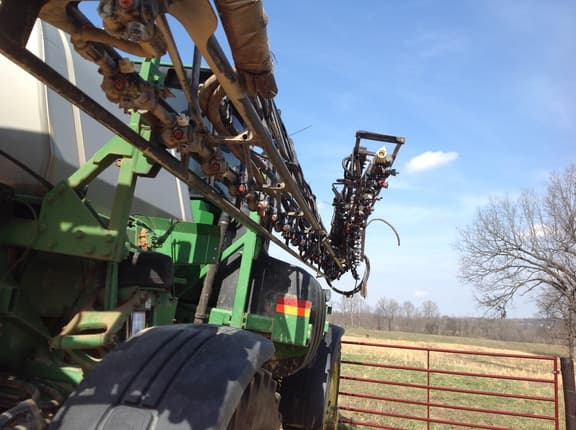 Image of John Deere 4730 equipment image 4