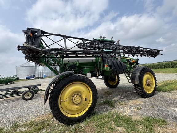 Image of John Deere 4730 equipment image 2