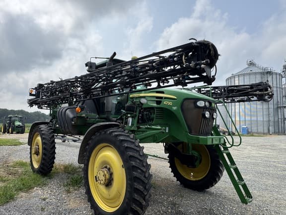 Image of John Deere 4730 Primary image