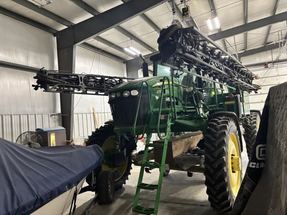 Image of John Deere 4730 equipment image 3