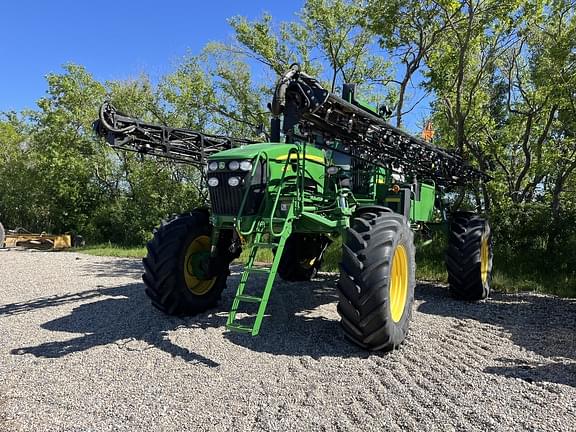 Image of John Deere 4730 equipment image 1