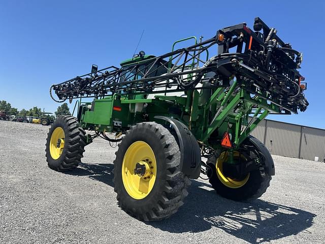 Image of John Deere 4730 equipment image 4