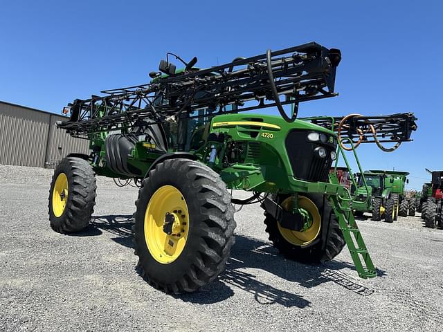 Image of John Deere 4730 equipment image 3