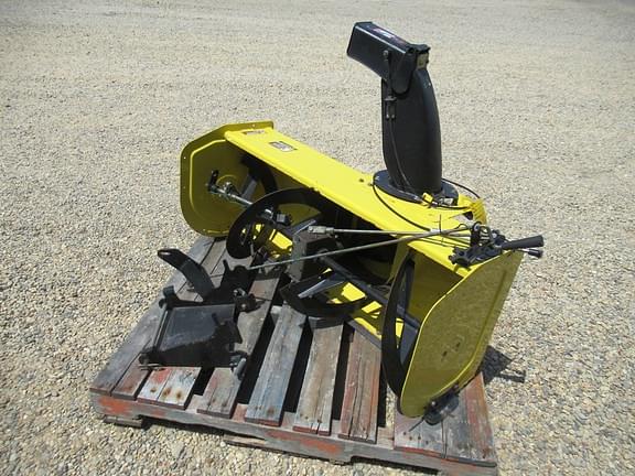 Image of John Deere 47" Snow Blower equipment image 1