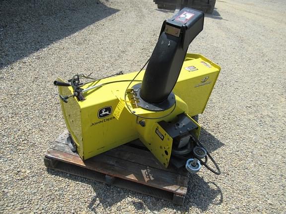 Image of John Deere 47" Snow Blower equipment image 2