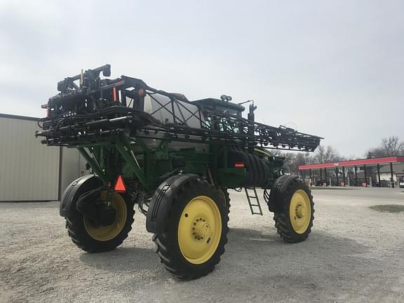 Image of John Deere 4830 equipment image 4