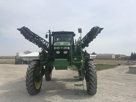 Image of John Deere 4830 equipment image 1