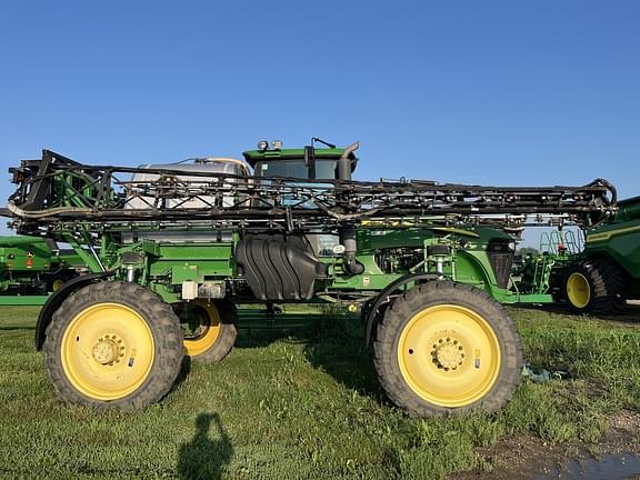 Image of John Deere 4830 equipment image 1