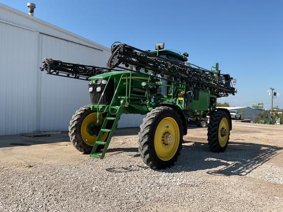 Image of John Deere 4830 equipment image 3